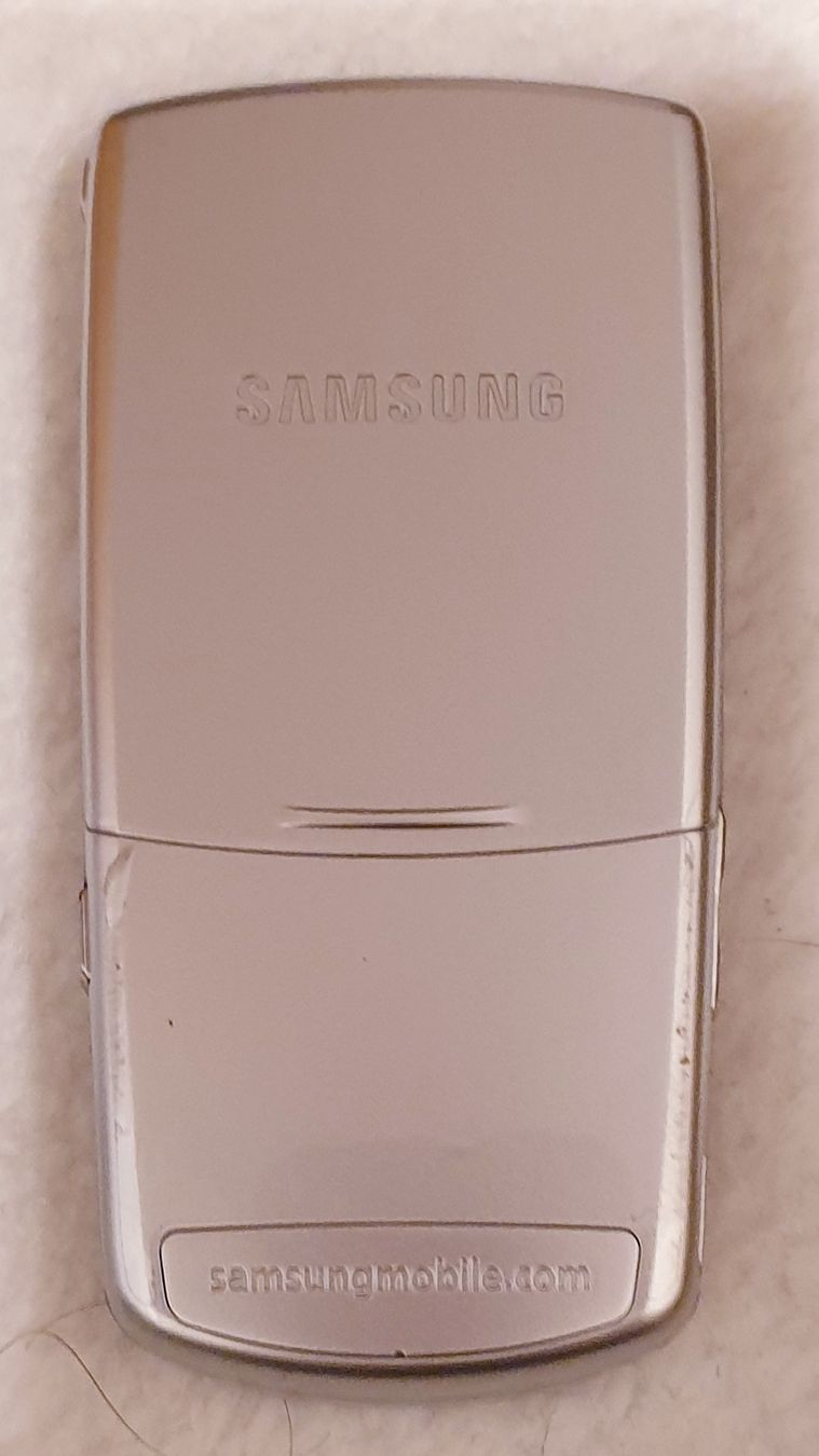 Telefoni cellulari / Smartphones: SAMSUNG HANDY – Nuovo e nell'imballaggio originale da Thun venduto da Vecgou 3