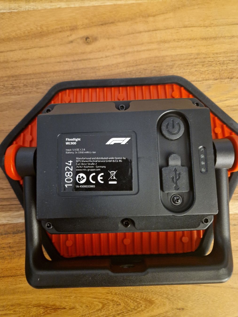 Lampade: F1 Flutlicht/Arbeitsleuchte – Usato da Dussnang venduto da sami97b 2