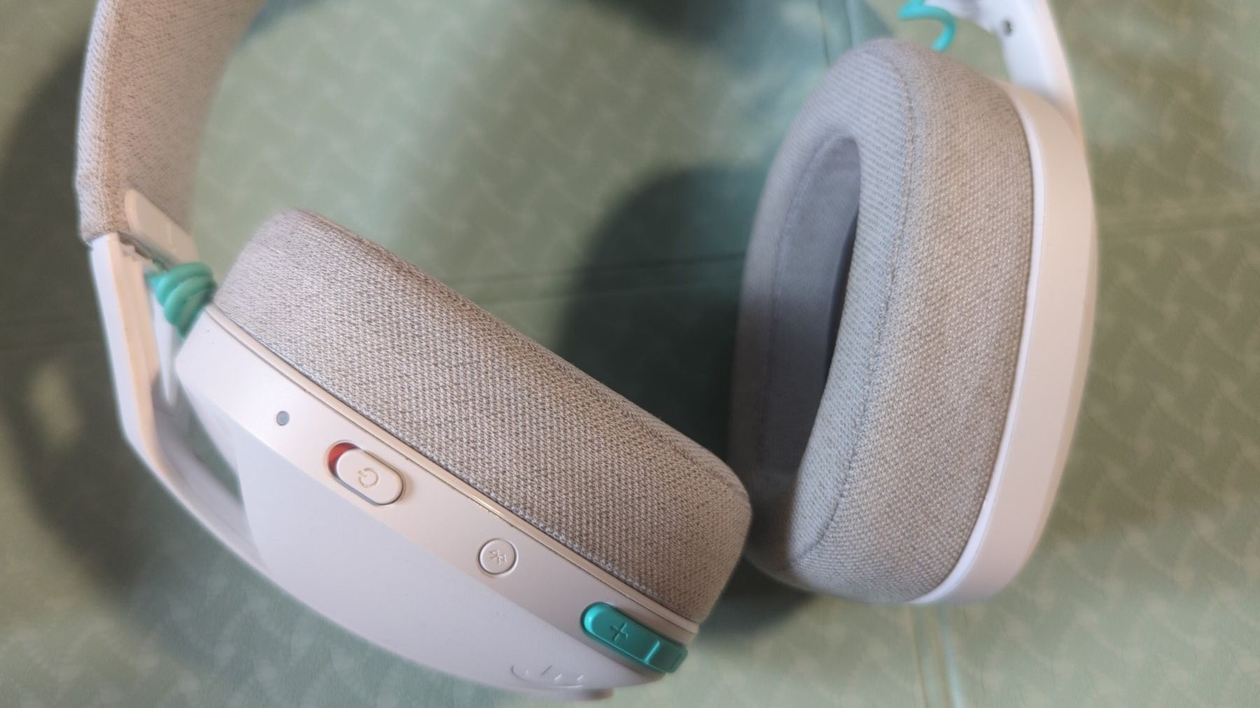 Logitech Cuffie: Logitech G321 Lightspeed - Bluetooth + 2.4 GHz – Usato da Bern venduto da knuspersnack 2