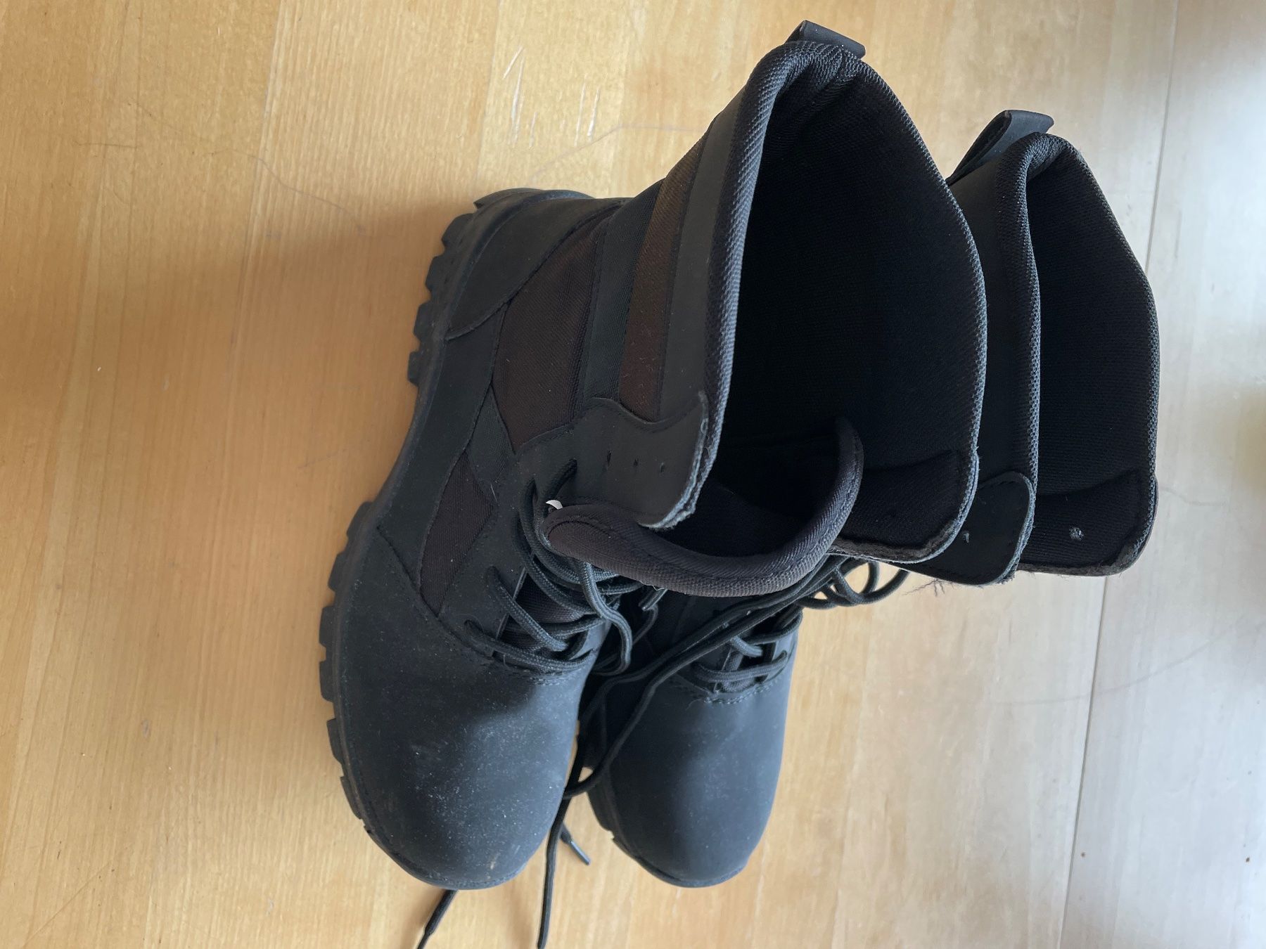 Damenschuhe: Winterstiefel Gr42 – Gebraucht aus Zofingen von Hathoway 1