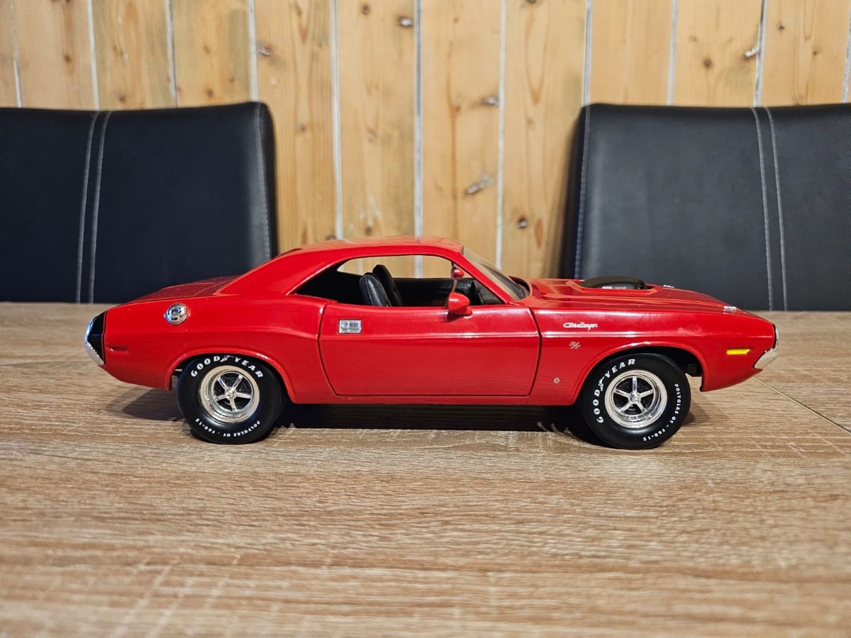 AMT/ERTL Modellini d'auto: 70' Dodge Challenger 1:18 – Nuovo (secondo la descrizione) da Goldingen venduto da FirebirdLady92 4