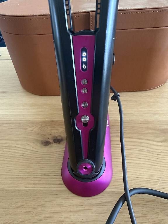 Accessori per capelli: Piastra Dyson – Usato da Gentilino venduto da cas_jtt9 1
