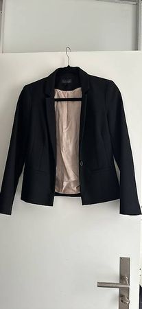Schwarzer Blazer, Grösse S, Top Zustand!