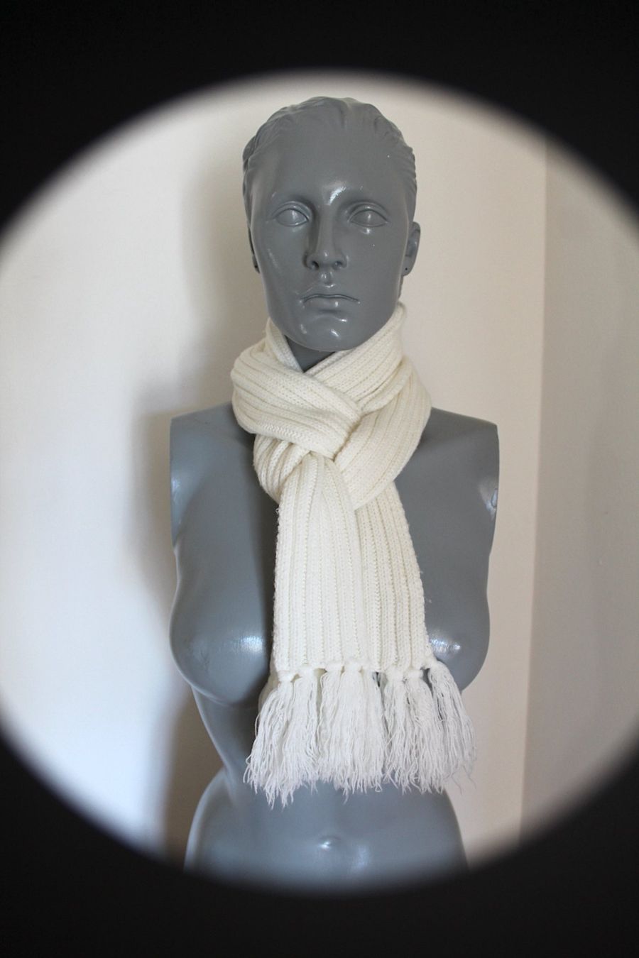 Foulard & Sciarpe: Schal, Eierschalenfarben – Usato da Locarno venduto da madame-tus-sauds 2