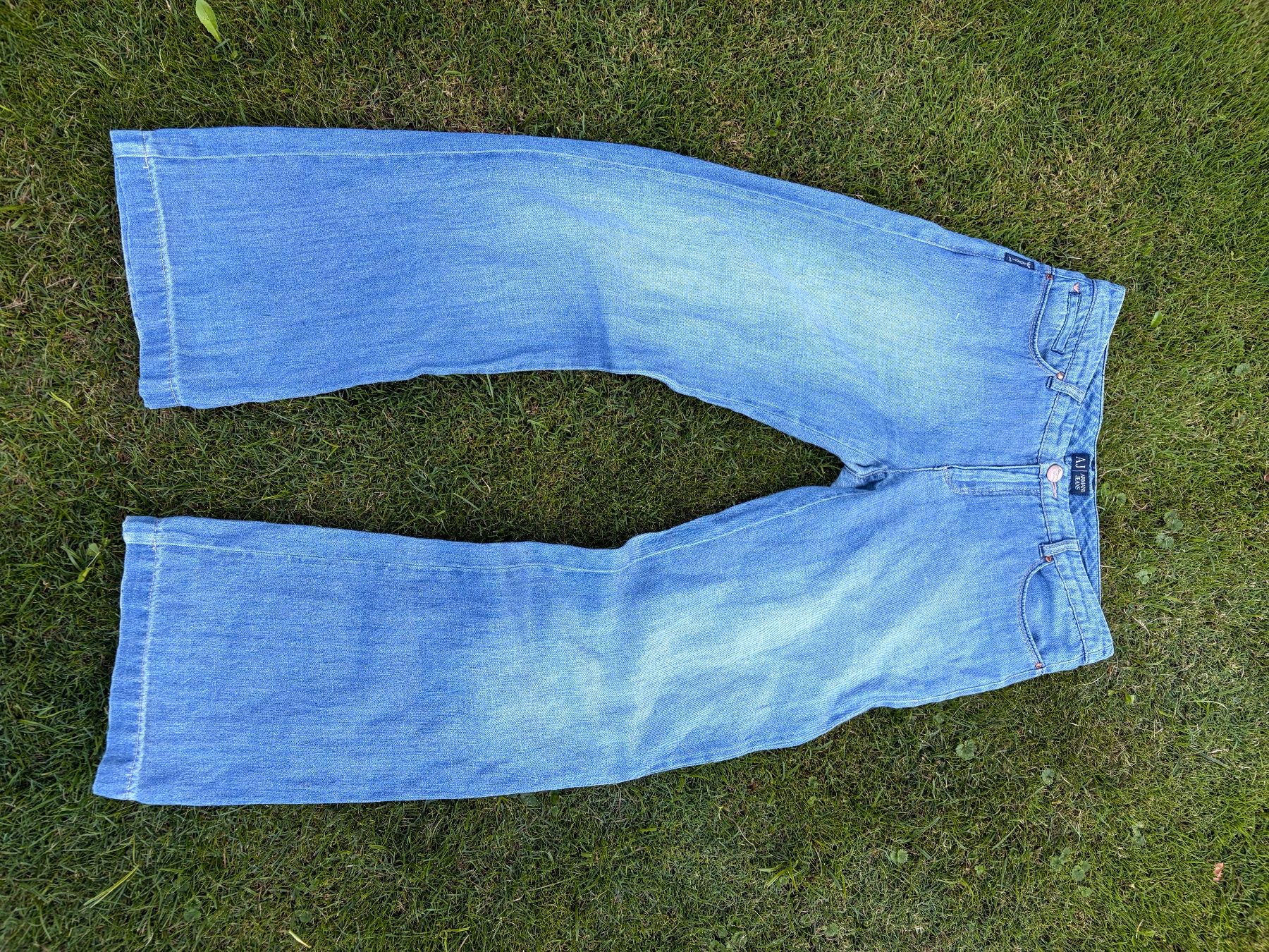 Armani Jeans: Armani Bootcut Jeans – Usato da Gams venduto da lau_2xzh