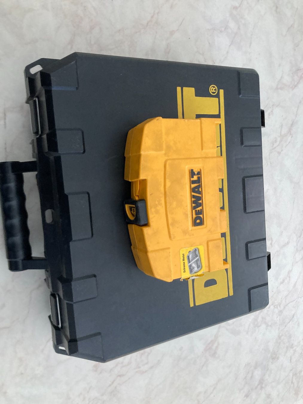Dewalt Trapani: Akku Schlagbohrschrauber Dewalt DCD925 – Usato da Zürich venduto da Claudioclaudio 4