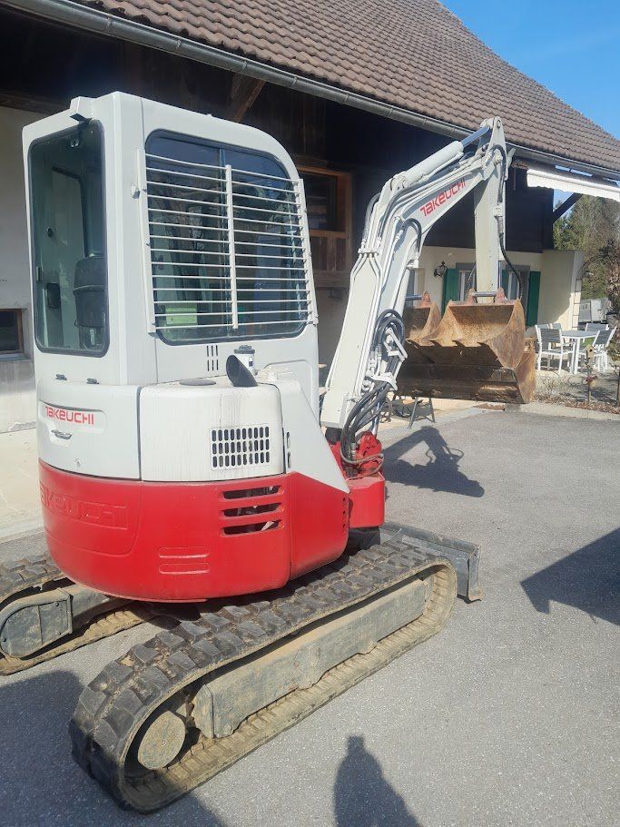 Takeuchi Escavatori: Bagger Takeuchi TB 28 fr – Usato da Cousset venduto da pro_5r79 1