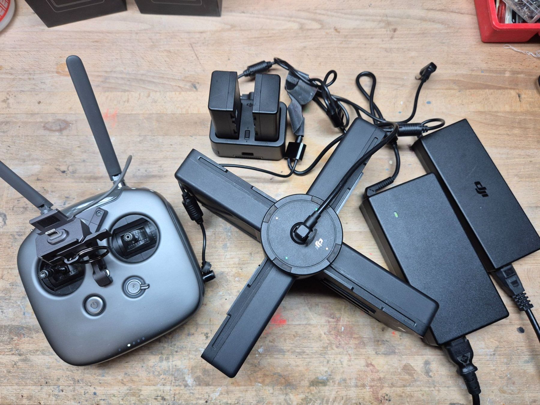DJI Modellismo RC: DJI Inspire 2 mit Zubehör – Usato da Rotkreuz venduto da ksjr 4