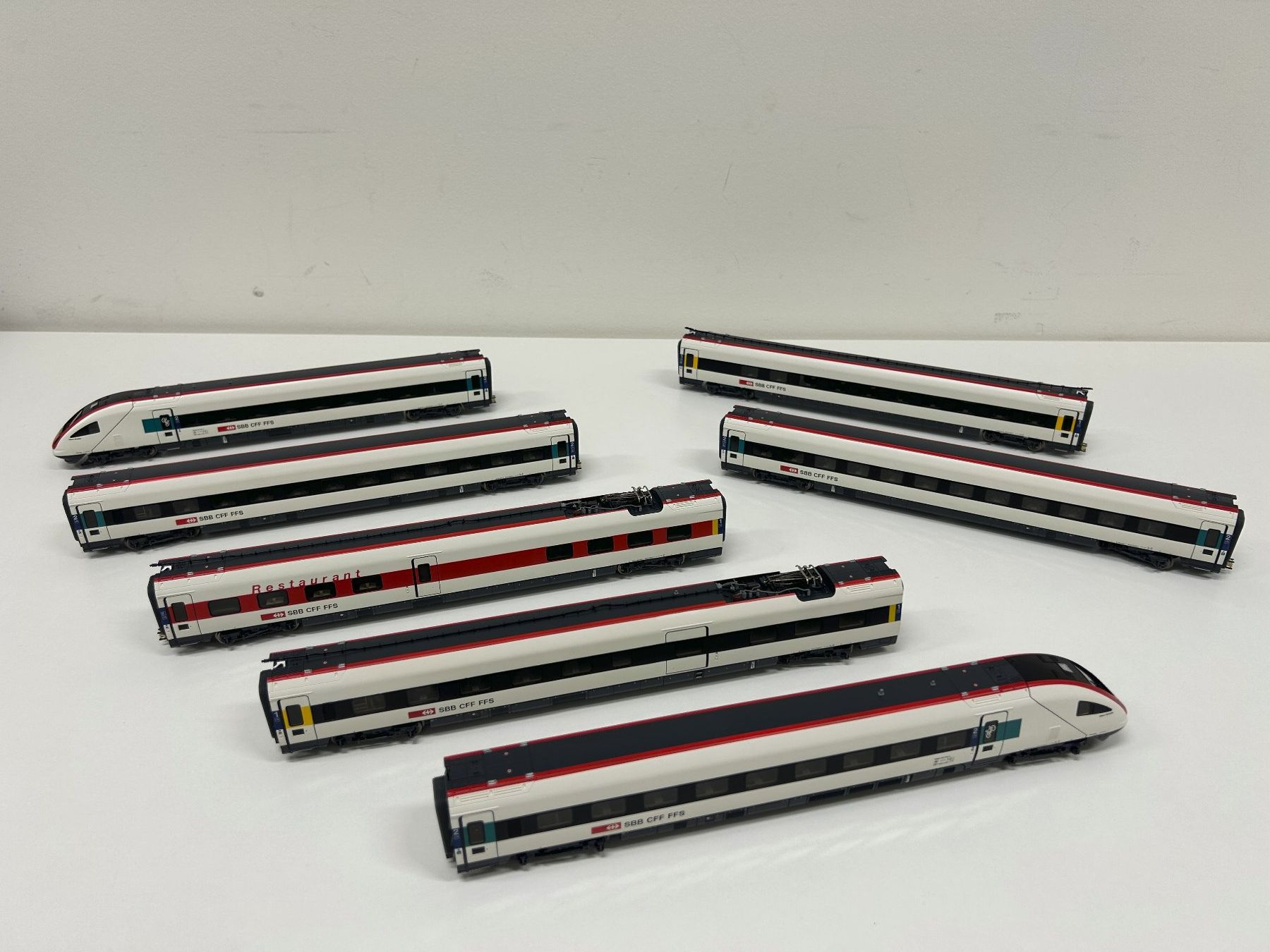 Roco Modellini di ferrovie: ROCO ICN 7-unit full set DC sound – Nuovo e nell'imballaggio originale da Ecublens VD venduto da sun_l587 3