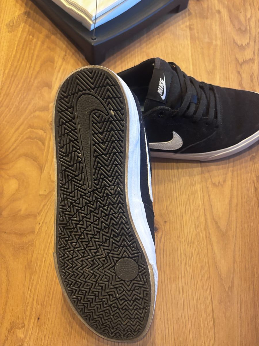 Chaussures hommes: Nike Sneaker – D'occasion à spiez par isa_meyer 3