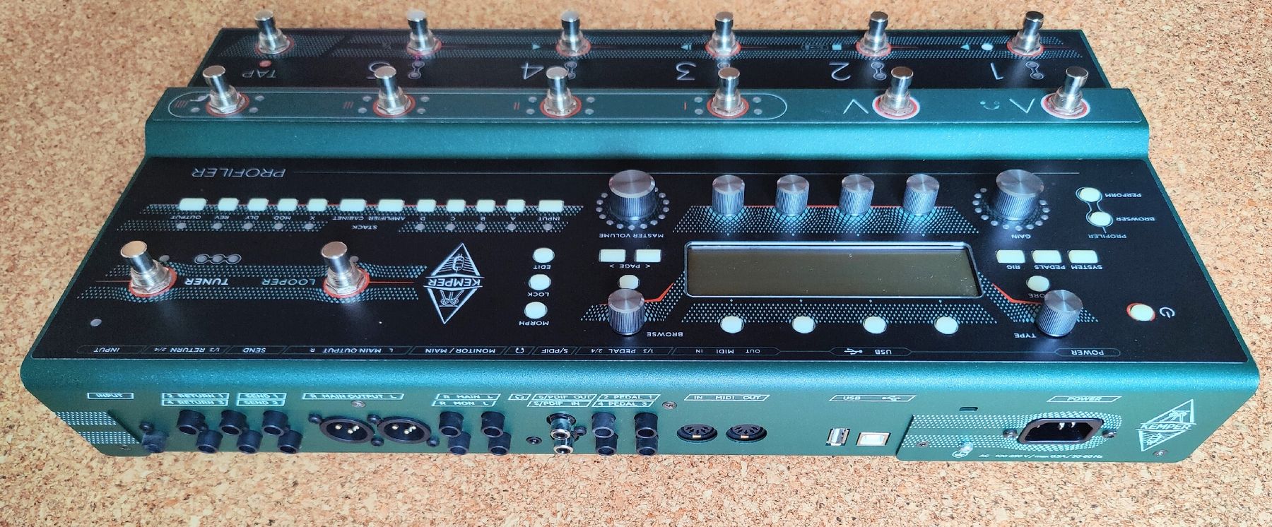 Kemper Amplificateurs: Kemper Profiler Stage inkl. Moog Expression Pedal – D'occasion à Wermatswil par sgsdfg 1