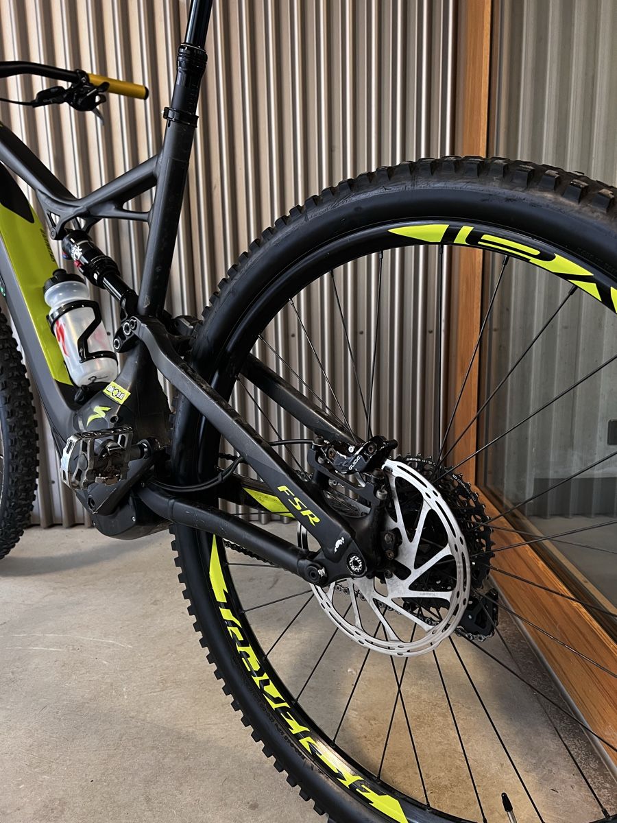 Specialized Velos: Specialized Turbo Levo Fully eBike – Gebraucht aus Zürich von  7
