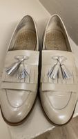 Lack Halbschuh Caprice 38.5 beige