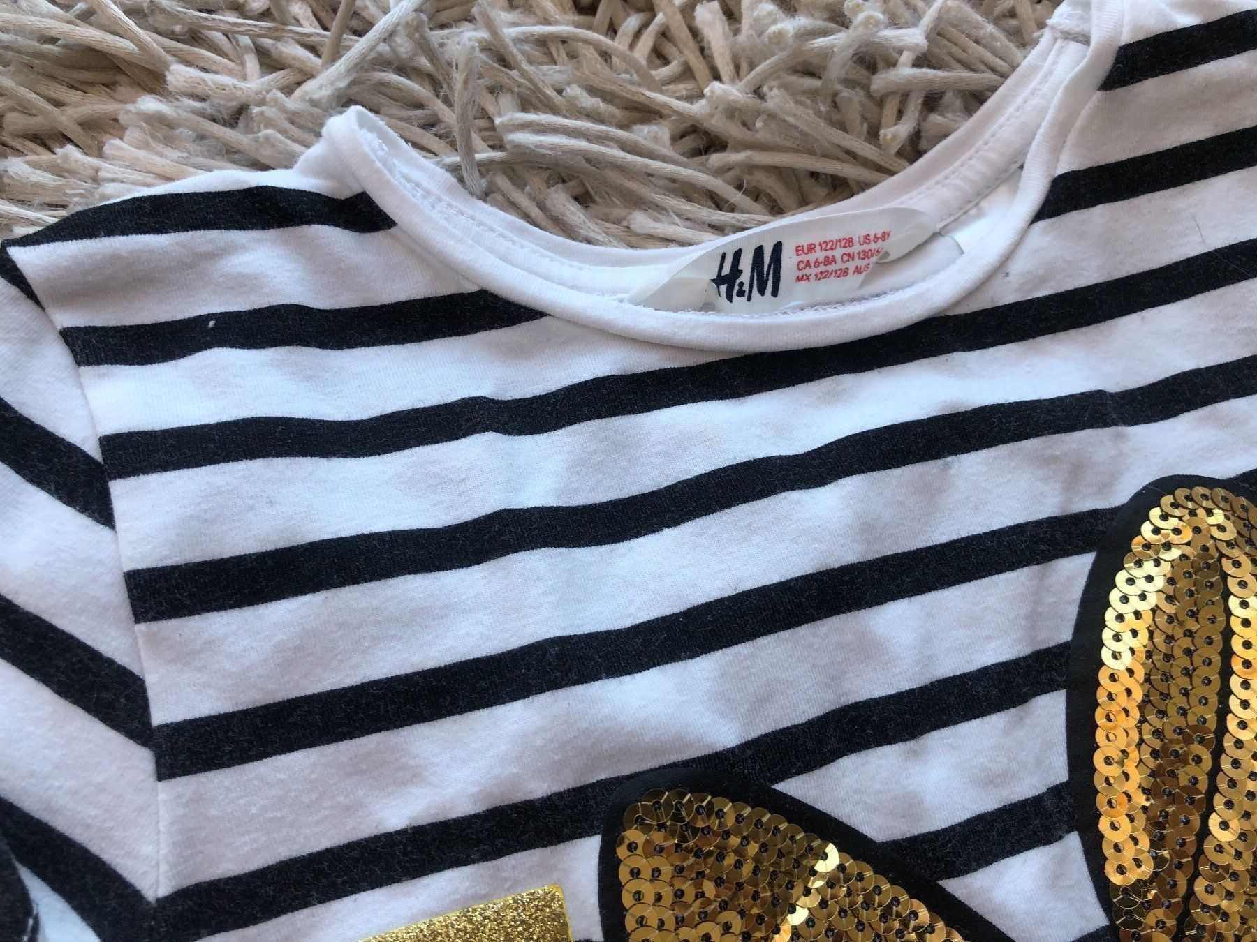 H&M Camicette, T-shirt & Top: 2 T-Shirts Gr. 122-128 – Usato da Baden venduto da lupa5400 2