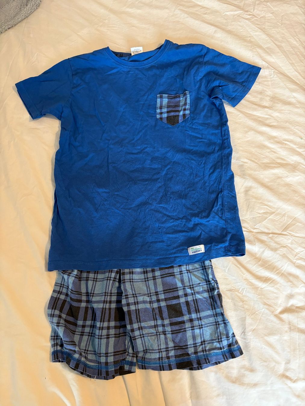 Pigiama & Simili: Pyjamas 140 cm (11 ans) – Usato da Satigny venduto da Suisse_gigi