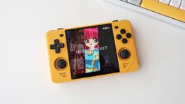 Retro Gaming Handheld Console - Like New