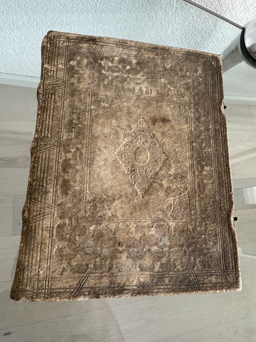 Bücher: Antikes Buch CELSISSIMO E T REVERENDISSIMO S.R. I. PRINCIPI – Gebraucht aus Morges von SevArt 1