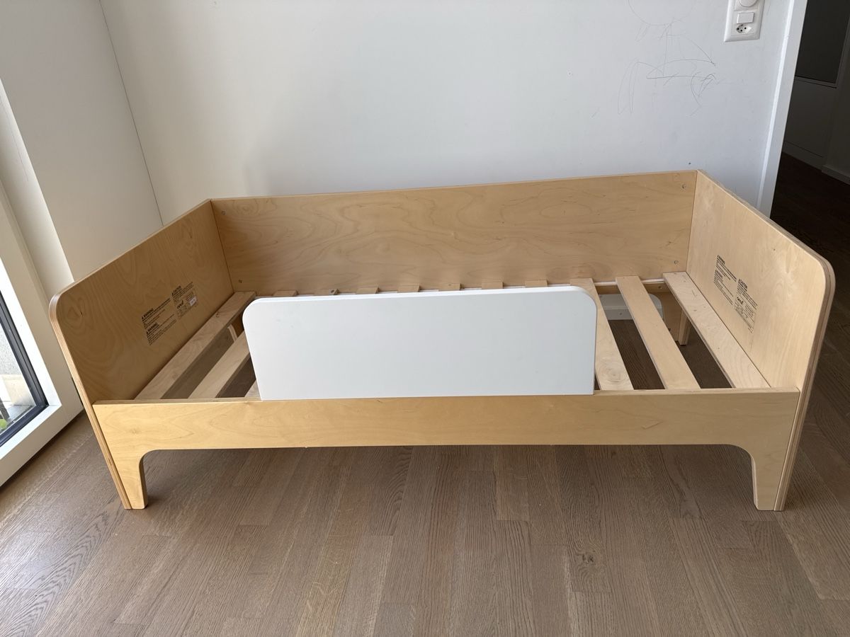 Letti: Kinderbett Oeuf NYC – Usato da Zürich venduto da cam_l7gj