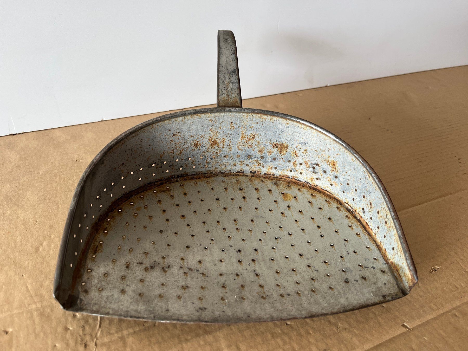 Elettrodomestici da cucina: Schöpfschaufel Schöpfkelle antik – Usato da Unterkulm venduto da esco 2