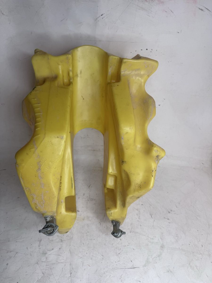 Husaberg Tutti i ricambio per moto: Husaberg 650 Tank #213 – Usato da Koppigen venduto da Lulu991 3