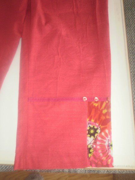 Hosen: Pantalon 3/4 rouge T. 5 – Neu (gemäss Beschreibung) aus Marin-Epagnier von Madja 1