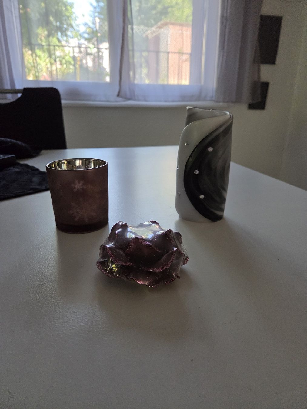 Bougies: div dekorative Kerzen / Teelichhalter – D'occasion à Lostorf par _Venus_