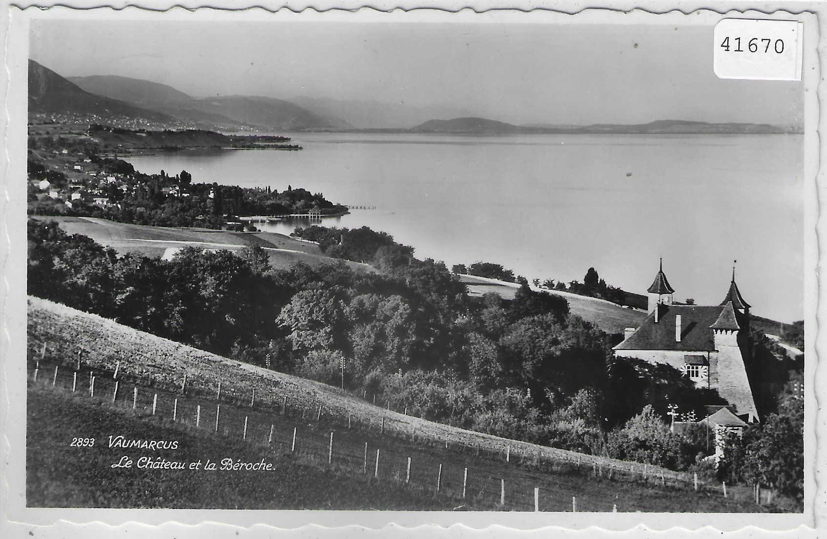 Cartoline postali: Vaumarcus - Le Chateau et la Beroche – Usato da Ettingen venduto da Kartenplanet
