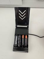 Chargeur de piles intelligent USB pour AA / AAA (Ni-MH / Ni