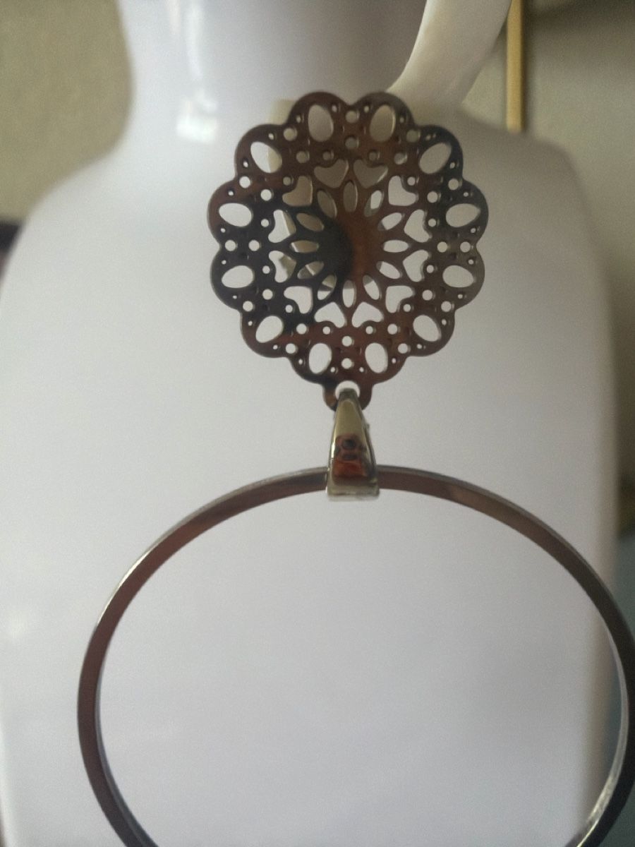 Orecchini pendenti & Orecchini a lobo: Charming Handmade Bangle with Pastel Bead Details - Unique! – Nuovo (secondo la descrizione) da Bouveret venduto da dou_g8q7 1
