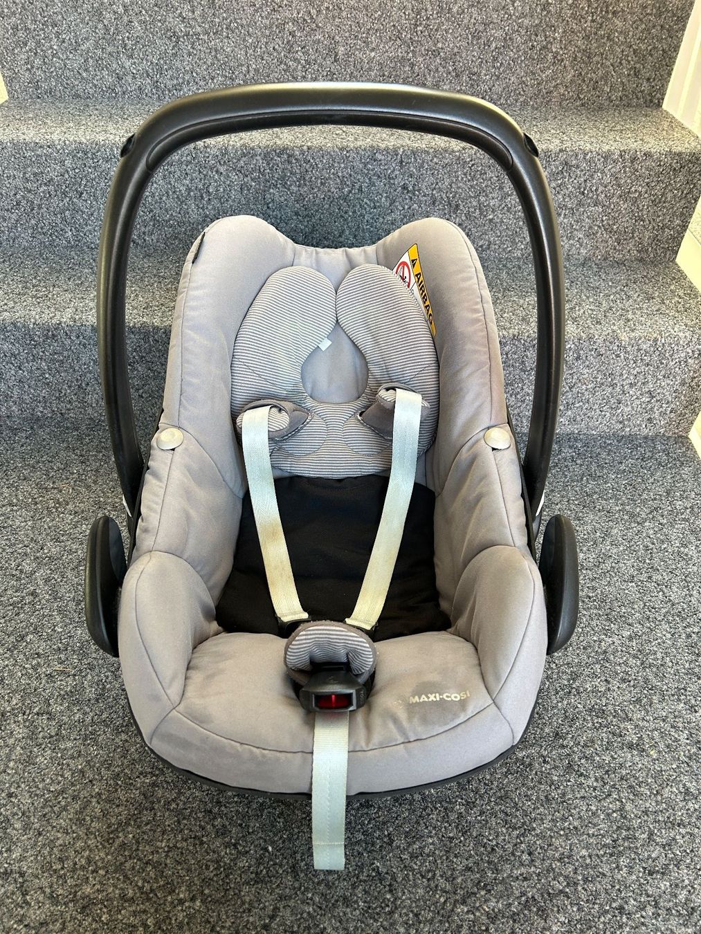 Maxi-Cosi Marsupi portabebè: Maxi Cosi Pebble – Usato da Nidau venduto da kup_rl85 2