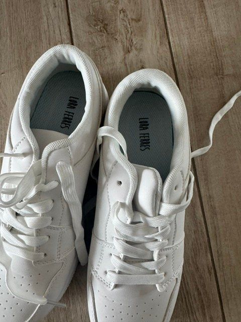 Scarpe da donna: Turnschuhe Gr. 39 weiss – Nuovo (secondo la descrizione) da Opfikon venduto da onlineschweiz 5