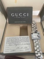 Gucci Damenuhr inkl. Box und Garantiekarte