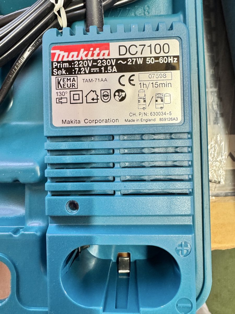 Makita Bohrmaschinen: Makita 7.2 Volt Akkuschrauber – Neu und originalverpackt aus Lenk im Simmental von trampeltier61 1