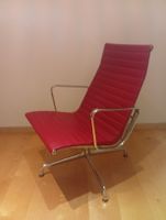 Vitra Eames Aluminium Chair EA 124 rot leder Top Zustand