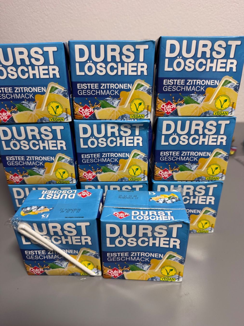 Cibi & Specialità: 11x Durstlöscher Eistee Zitrone 500ml – Nuovo e nell'imballaggio originale da Zunzgen venduto da noa_wd92