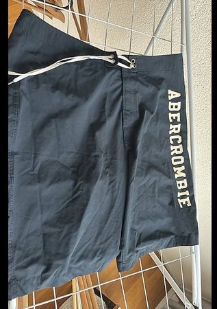 Abercrombie Badeshorts Grösse 36
