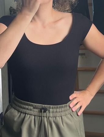 Damen Body schwarz XS tiefer Rückenausschnitt neu