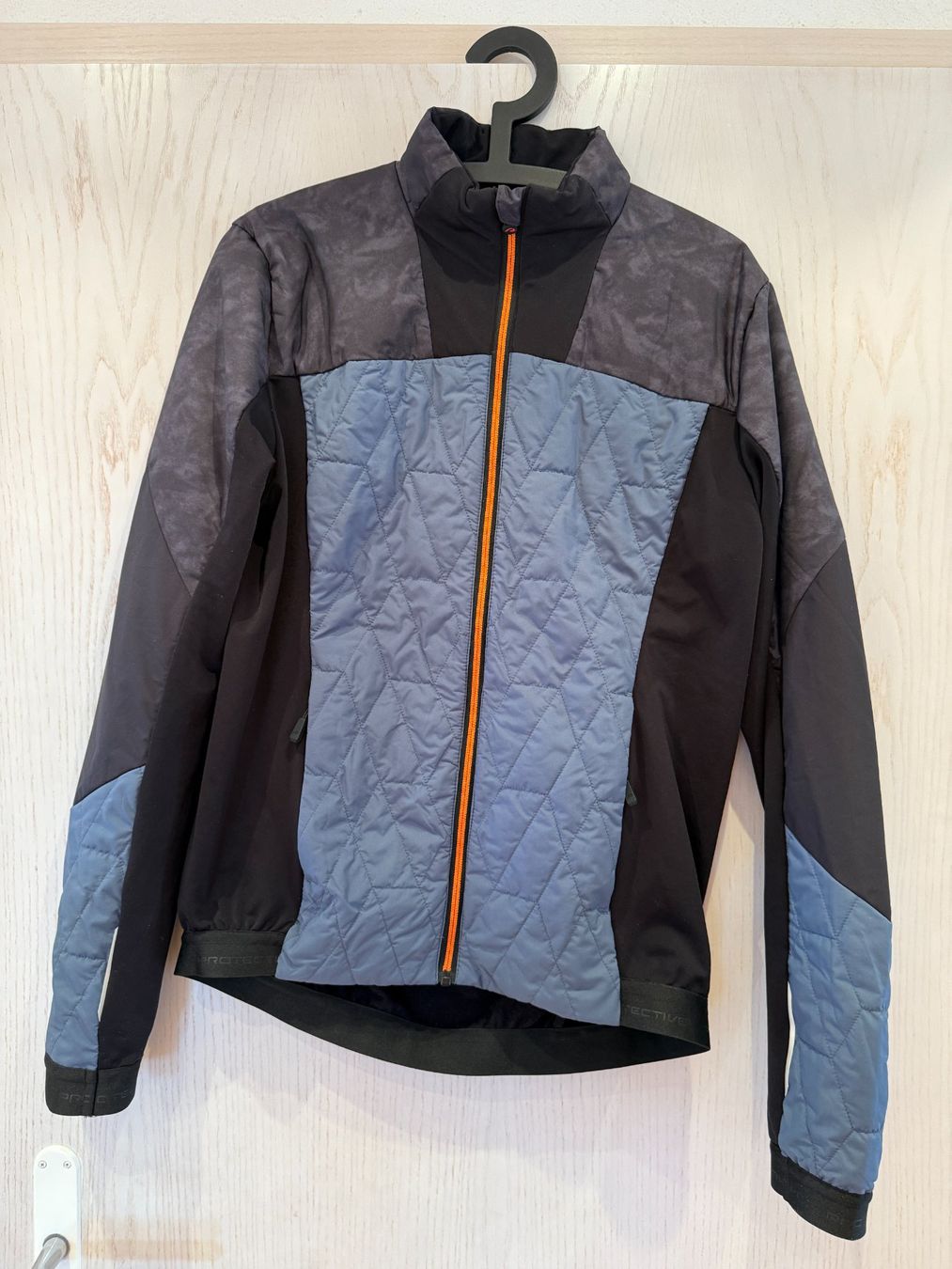 Jacken: Protective Hybrid Velojacke - NEU – Neu (gemäss Beschreibung) aus Dagmersellen von 69art