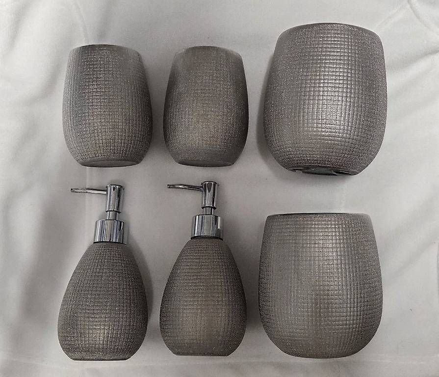 Seifenschalen: 6-teiliges Badezimmer-Set  – Gebraucht aus Chur von danielac1
