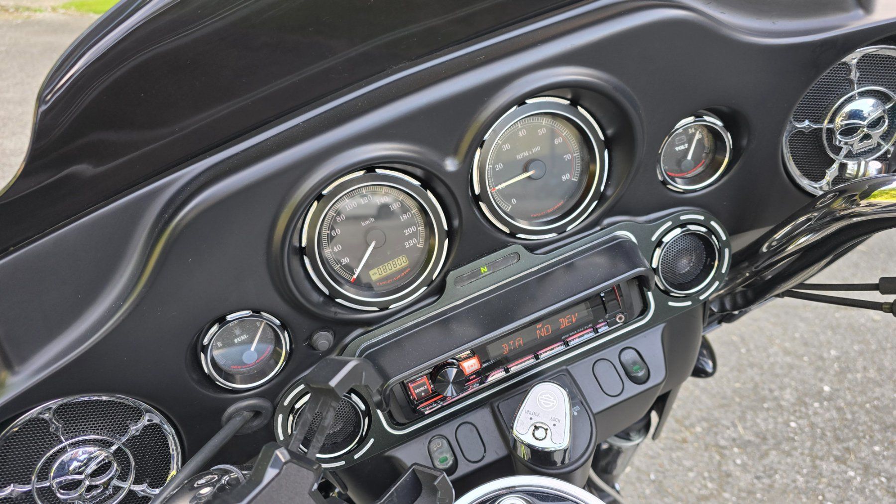 Harley-Davidson Touring: Harley-Davidson FLHTI, noire, super état! – Usato da Siviriez venduto da gad_6pqg 4