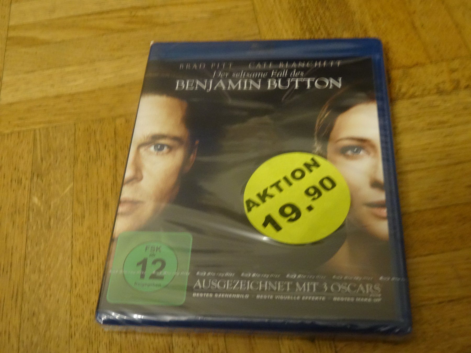 Tutti i DVDs: Der Seltsame Fall des Benjamin Button    BLU-RAY NEUWARE – Nuovo e nell'imballaggio originale da Olten venduto da Disc-Verkauf