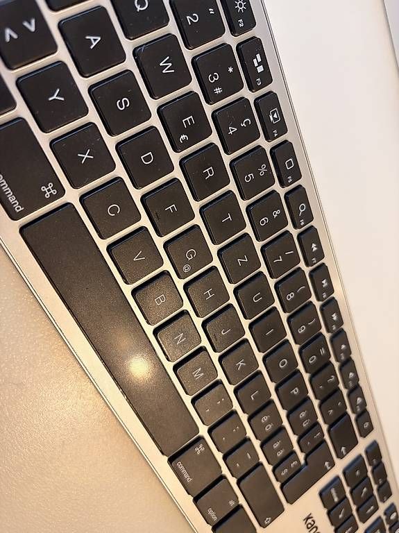 Tastiere: Kanex macOC IOS Tastatur Apple – Usato da Sulgen venduto da Skidriver100 1