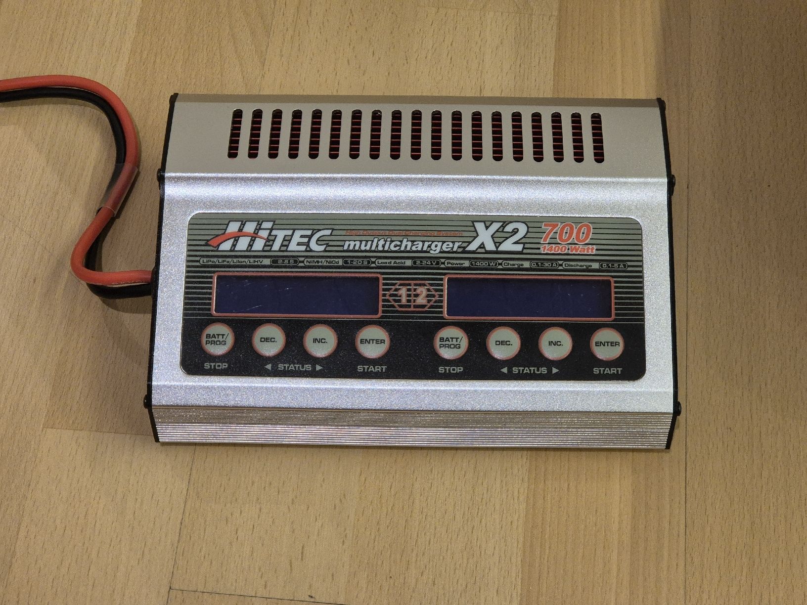 Akkus, Ladegeräte & Netzgeräte: Ladegerät HiTec X2 mit efuel Netzgerät – Gebraucht aus Merenschwand von Wobisch 1