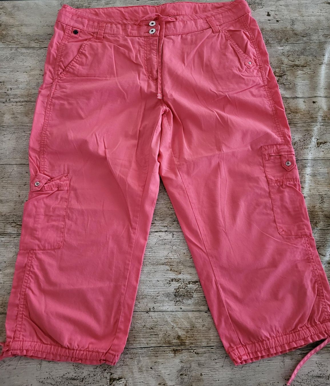 Cecil Pantaloni: 3/4 Sommerhose von Cecil Grösse 36/22 – Usato da Emmenbruecke venduto da Haufis