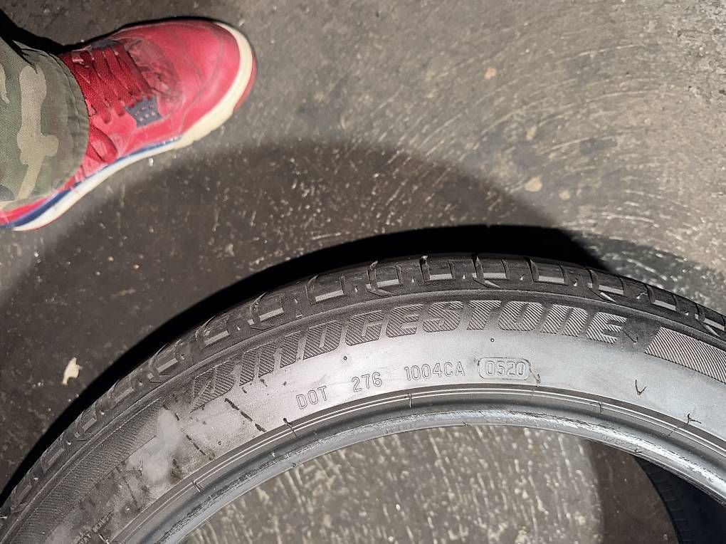 Sonstiges Schreiben & Zeichnen: Pneus été 235/45r19 occasions – Gebraucht aus Le lignon von kiwi752 1