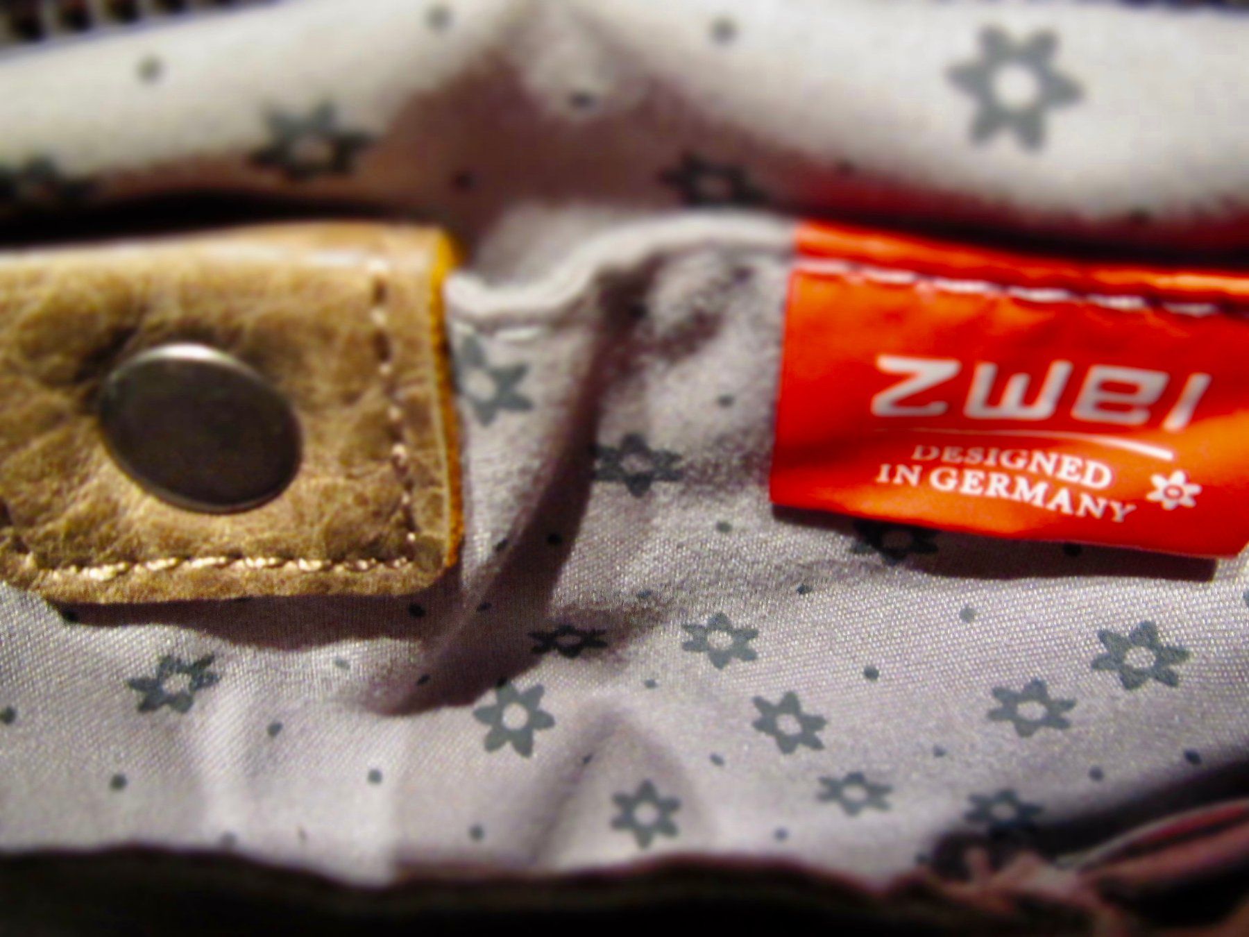 Zwei Borse da donna: SAC EN BANDOULIERE ZWEI – Usato da Murten venduto da Selliot 5