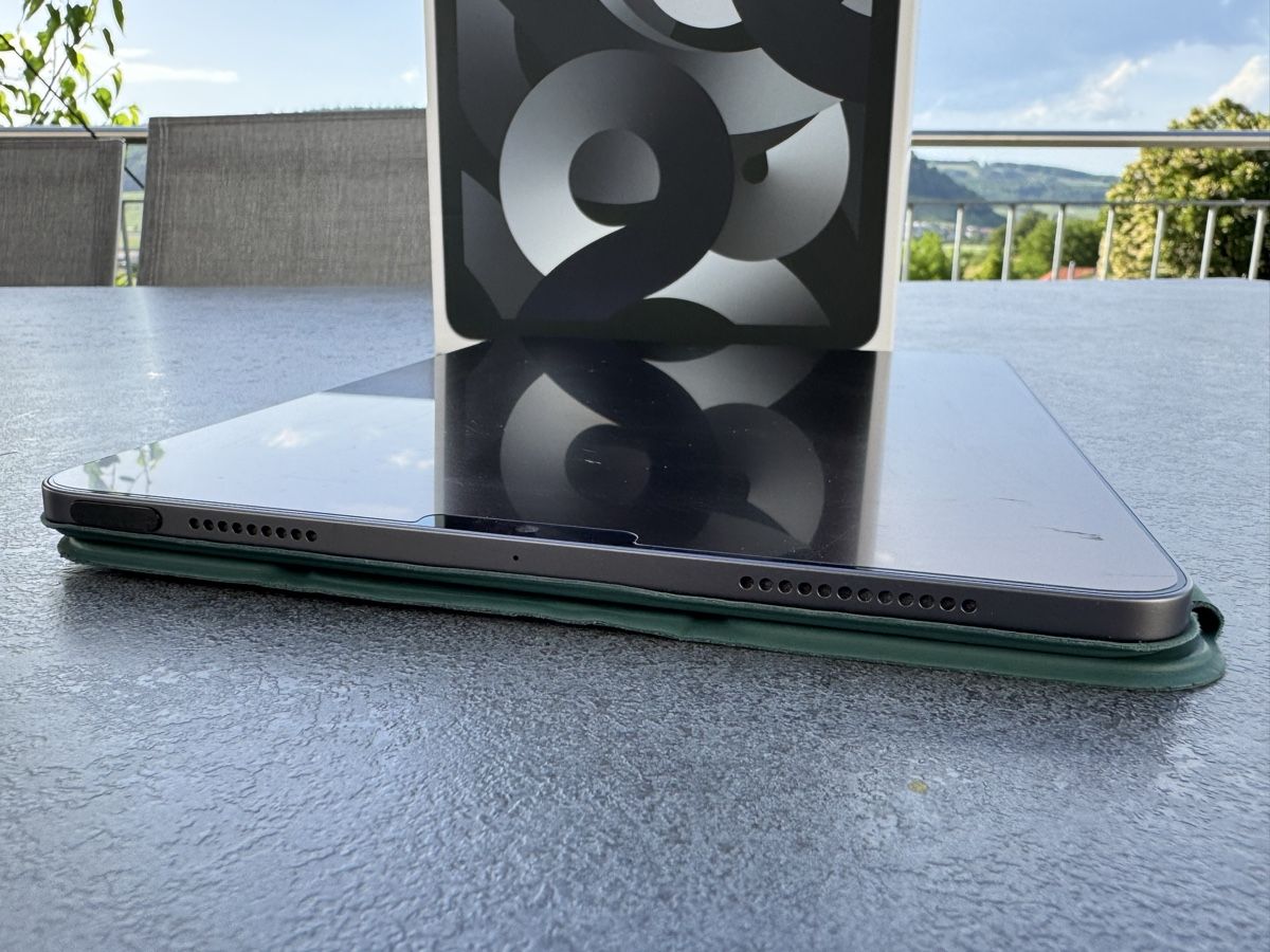 Apple Tablet PC: iPad Air 5. Generation 2022 256 GB – Nuovo (secondo la descrizione) da Rüfenach AG venduto da merlyn07 3