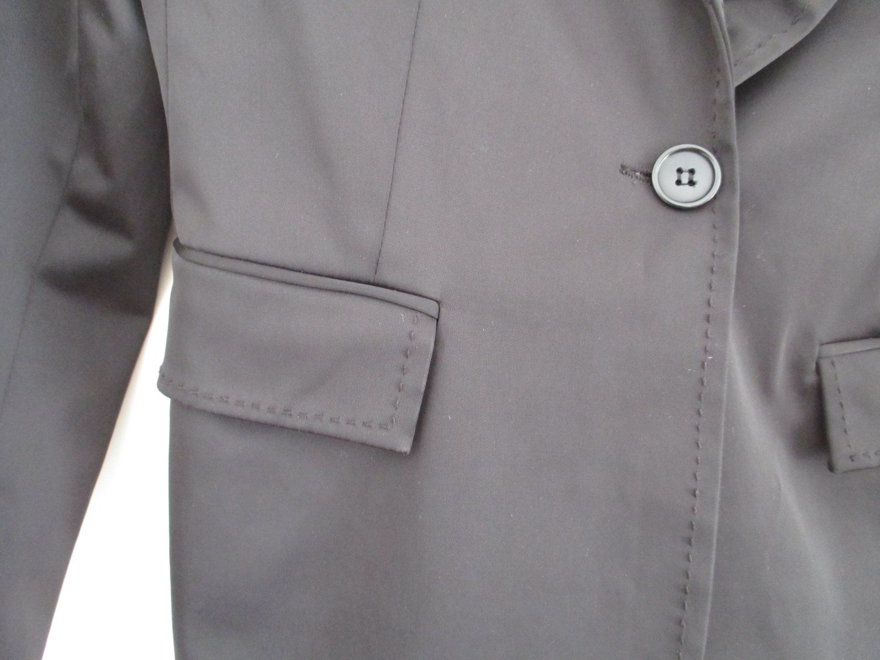 Giacche: Black jacket elegant - size 40 - worn – Usato da Morbio Superiore venduto da fel_tl9n 2