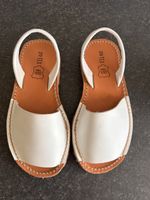Sandales Menorquinas, 29, en cuir blanc, neuves