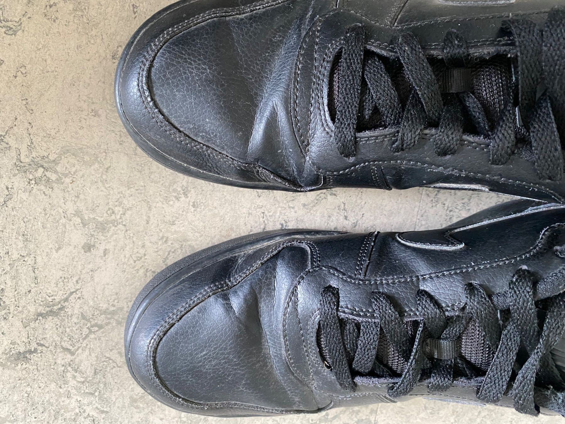 Nike Chaussures hommes: 43 Nike Schuhe schwarz – D'occasion à Zürich par Gamecards 3